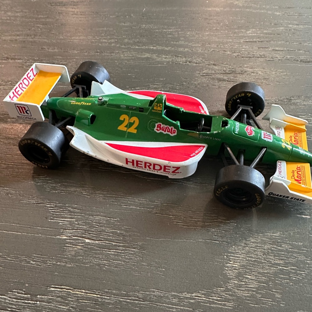 Vintage 1994 Racing Champions Metal Green and White Race Car